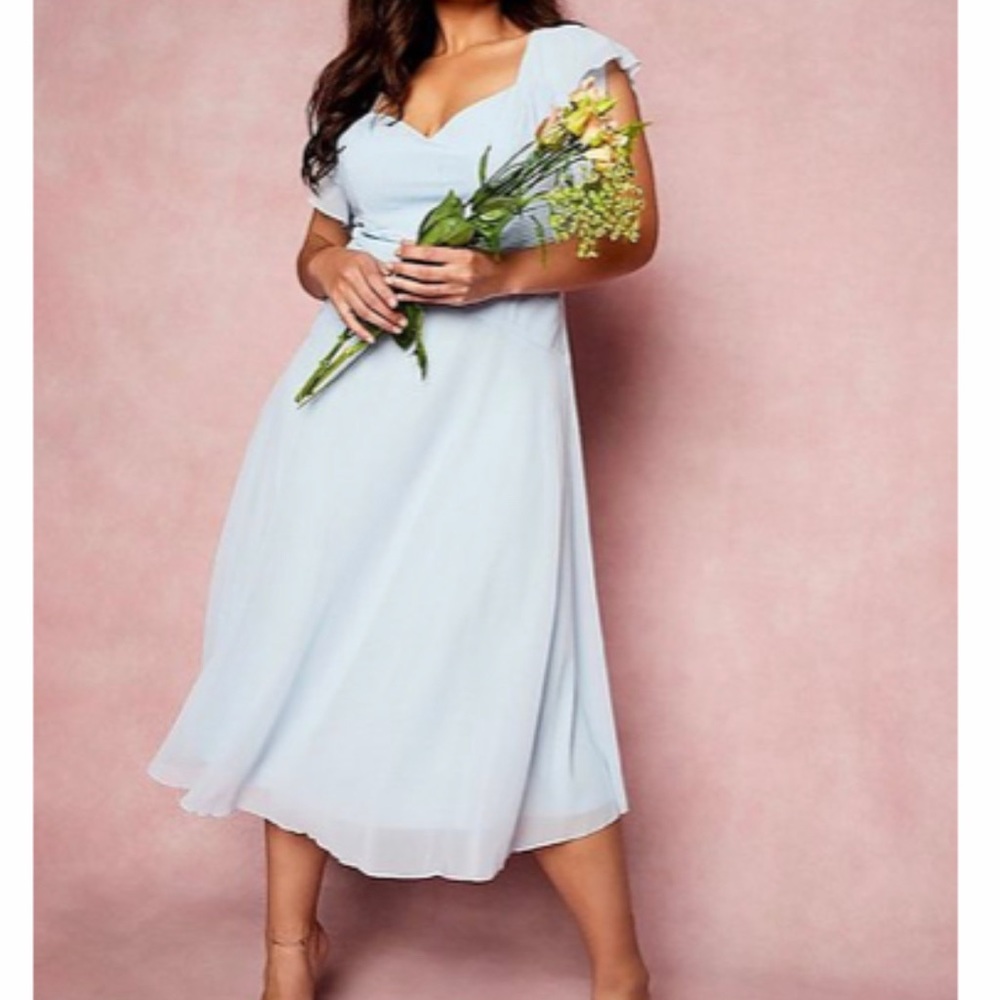 Boohoo size 18 angle sleeve dress